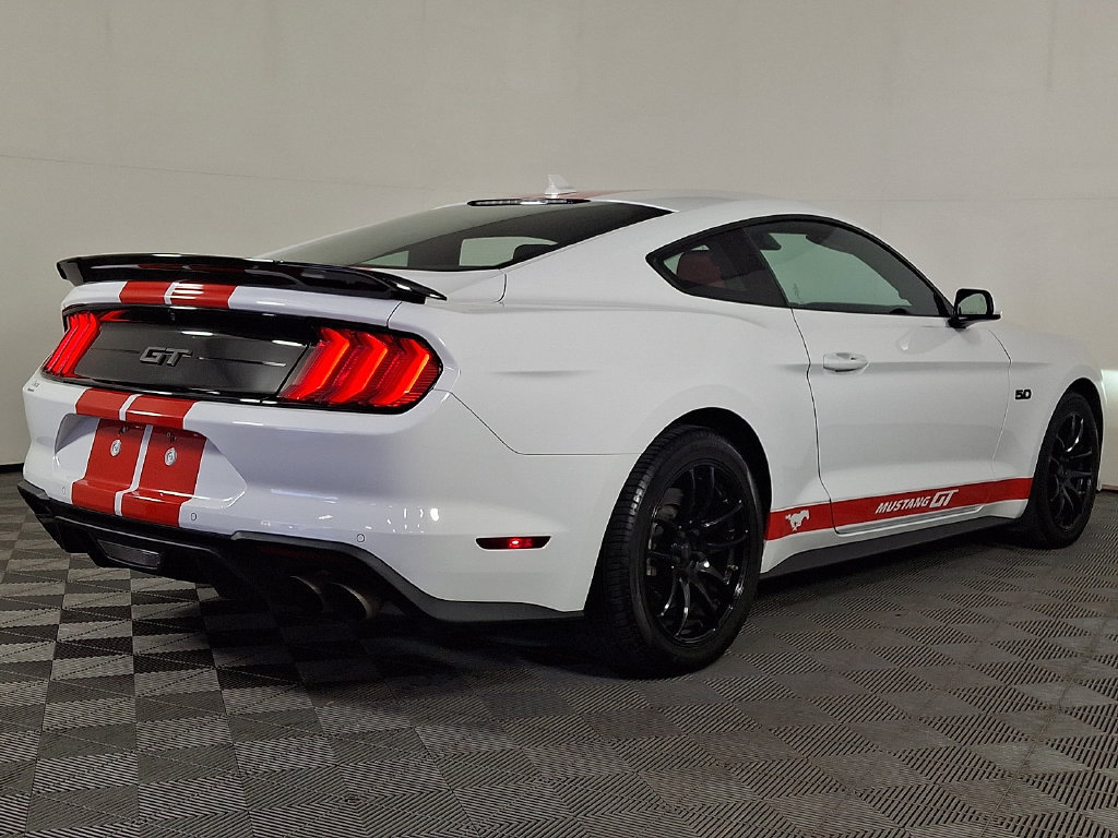 Used 2022 Ford Mustang GT RWD image 9