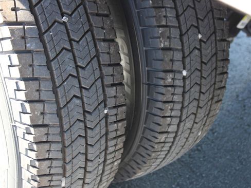 Used 2025 Chevrolet Silverado 3500 W/T w/ WT Convenience Package image 31