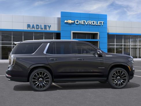 New 2026 Chevrolet Tahoe High Country AWD/4WD image 5