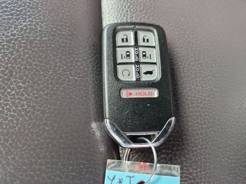 Used 2019 Honda Odyssey EX-L image 35
