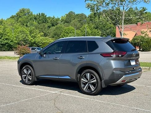 Used 2021 Nissan Rogue Platinum AWD/4WD image 3