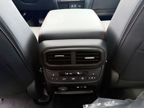 New 2026 Honda Ridgeline Black Edition image 14