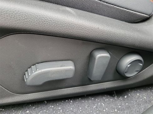 New 2026 Subaru Crosstrek 2.5i Limited image 17