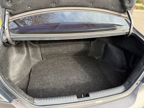 Used 2013 Honda Civic Hybrid Sedan image 15