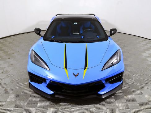 Used 2023 Chevrolet Corvette Stingray Premium Conv w/ Z51 Performance Package RWD image 4
