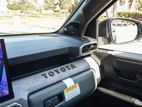 New 2026 Toyota 4Runner Trailhunter image 26