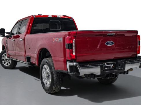 Used 2024 Ford F350 Lariat w/ Lariat Ultimate Package AWD/4WD image 8