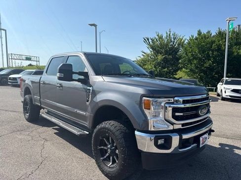 Used 2021 Ford F250 Lariat w/ Lariat Value Package AWD/4WD image 4
