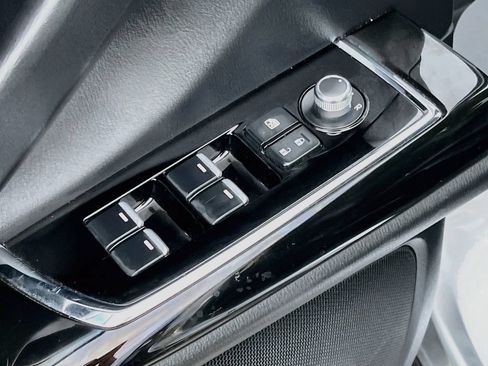Used 2023 MAZDA CX-9 Touring Plus AWD/4WD image 18