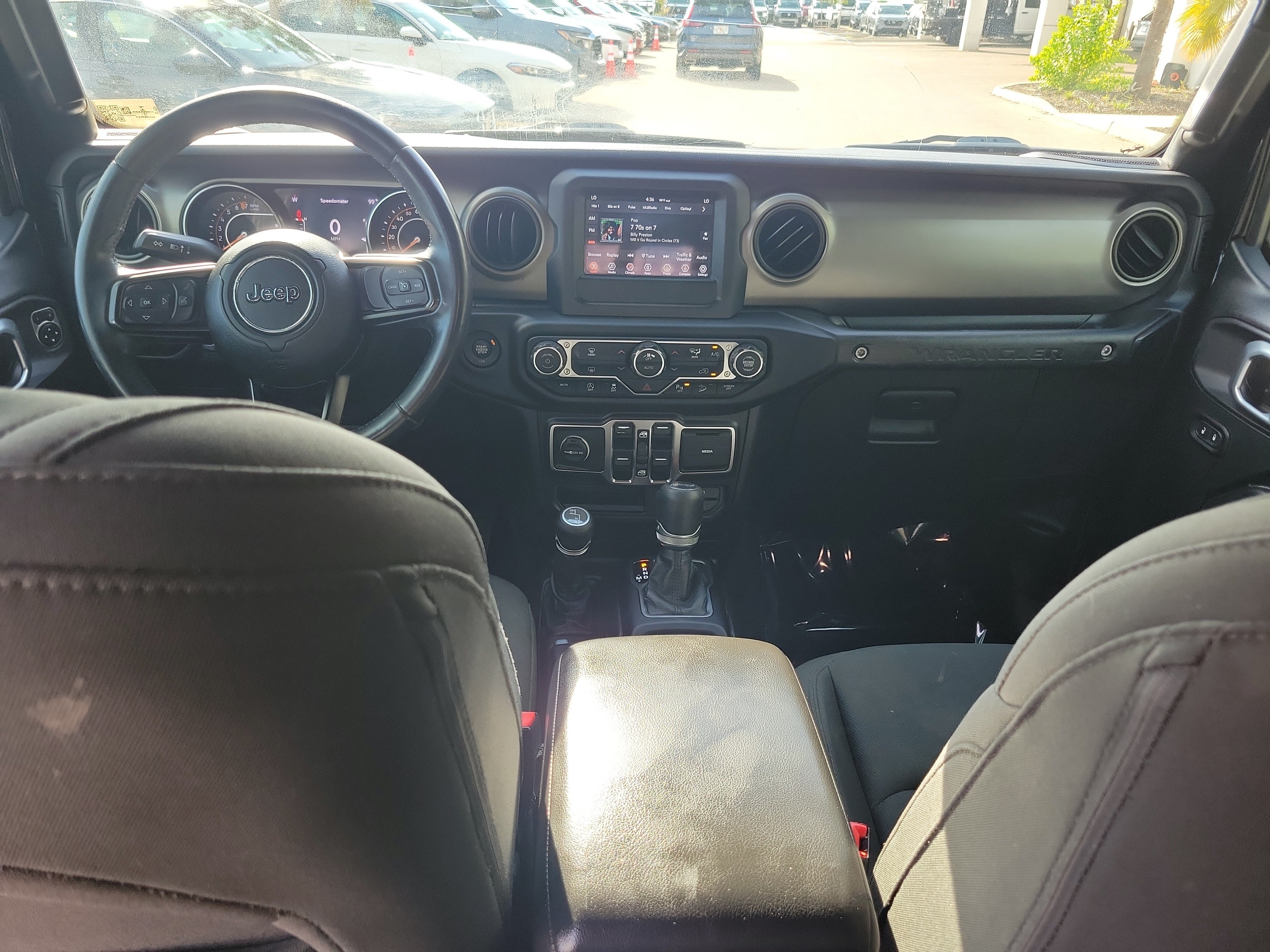 Used 2019 Jeep Wrangler Unlimited Sport S AWD/4WD image 16