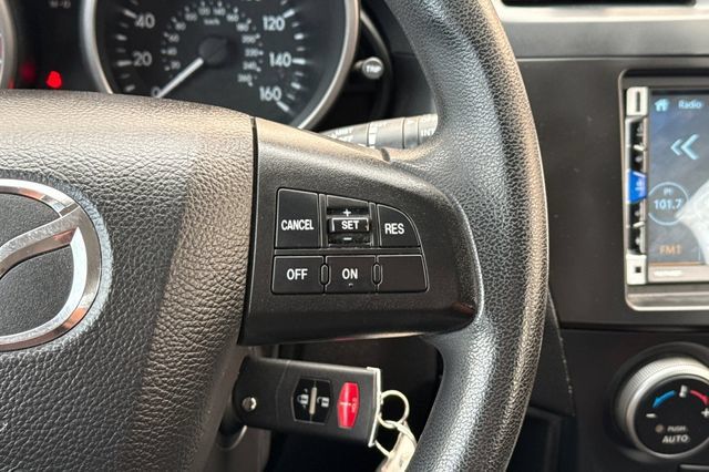 Used 2015 MAZDA MAZDA5 Sport FWD image 31