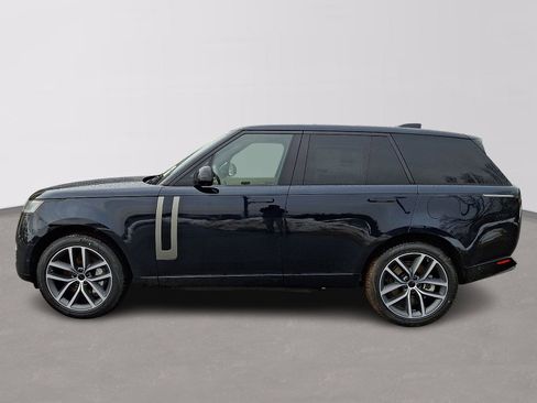New 2026 Land Rover Range Rover SE image 5