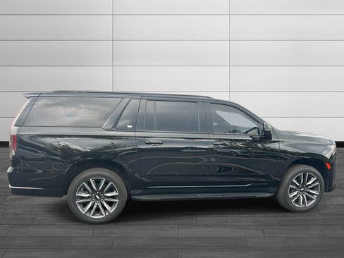 Used 2021 Cadillac Escalade ESV Sport Platinum AWD/4WD image 6