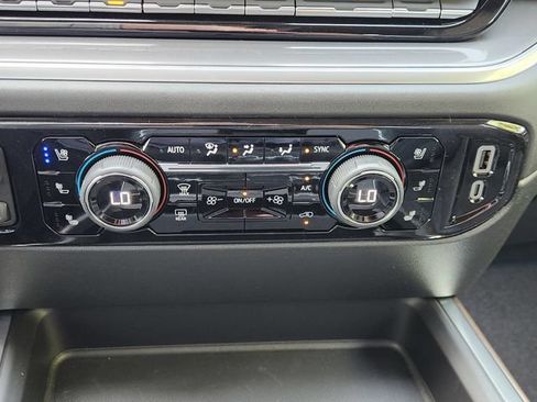 New 2026 Chevrolet Silverado 2500 High Country w/ High Country Premium Package AWD/4WD image 21
