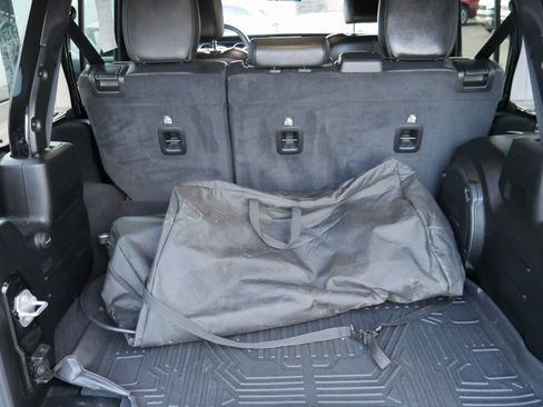 Used 2023 Jeep Wrangler Unlimited Sahara w/ Cold Weather Group image 28