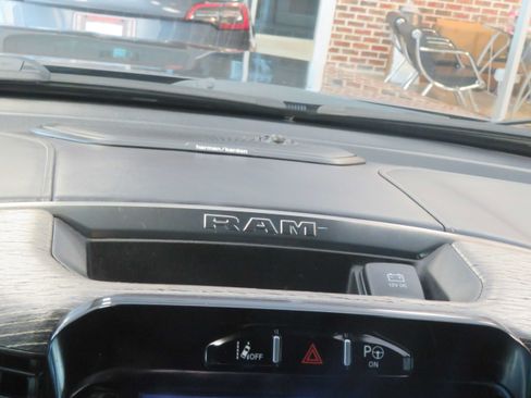Used 2020 RAM 1500 Limited AWD/4WD image 37