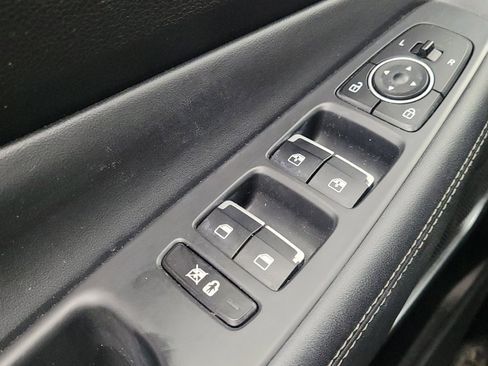 Used 2019 Hyundai Santa Fe Limited FWD image 27