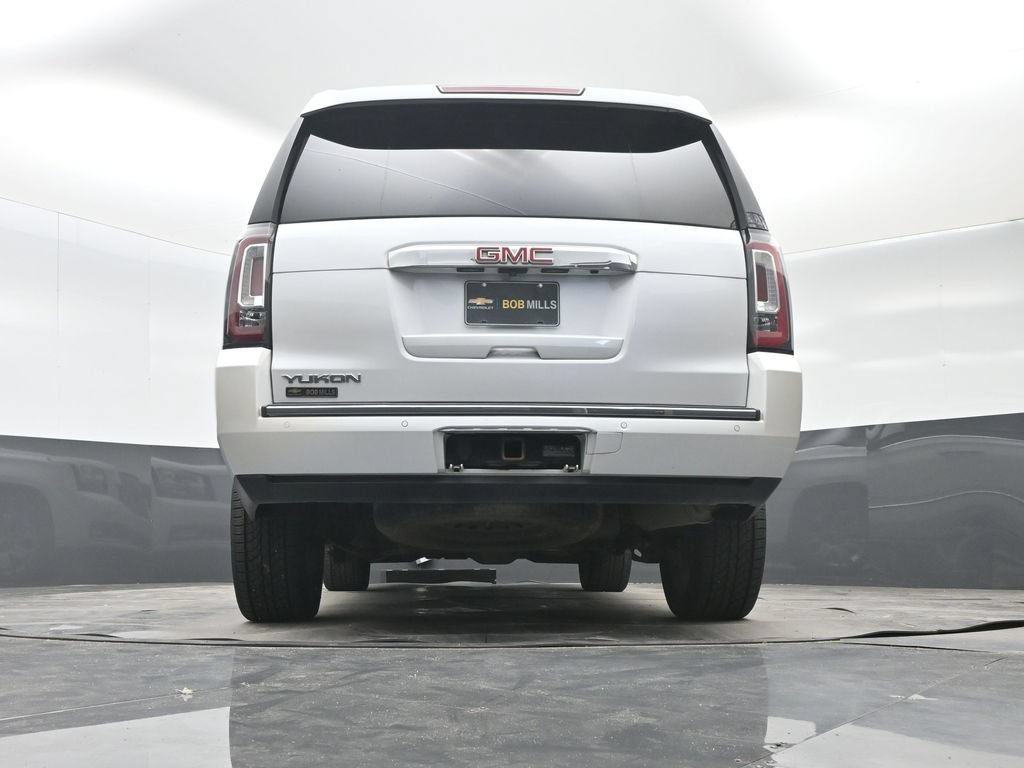 Used 2016 GMC Yukon Denali w/ Open Road Package AWD/4WD image 29