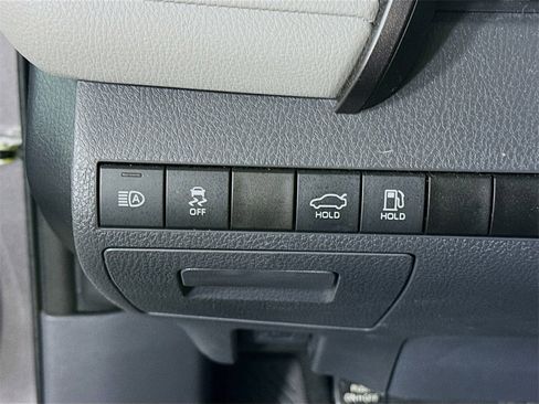 Certified 2023 Toyota Camry LE image 18