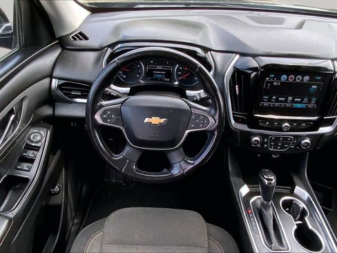Used 2019 Chevrolet Traverse LT FWD image 6