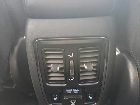 Used 2018 Jeep Grand Cherokee Limited AWD/4WD image 20