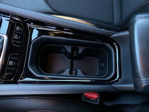 Used 2024 Jeep Compass Trailhawk image 18