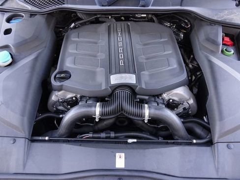 Used 2016 Porsche Cayenne S w/ Premium Plus Package image 6