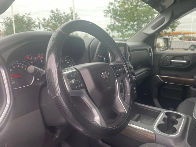 Used 2020 Chevrolet Silverado 1500 LT Trail Boss AWD/4WD image 7