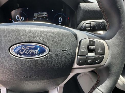 New 2025 Ford Explorer Active w/ Active Comfort Package image 26