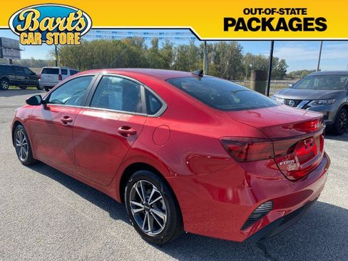 Used 2023 Kia Forte LXS image 4