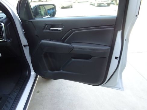 New 2026 GMC Canyon Elevation w/ Convenience Package RWD image 28