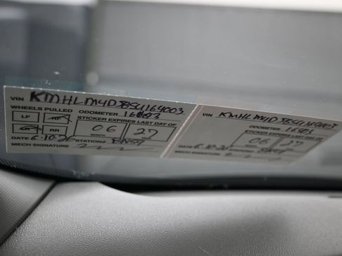 Used 2025 Hyundai Elantra SEL FWD image 3