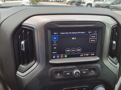 Used 2025 Chevrolet Silverado 1500 Custom AWD/4WD image 25