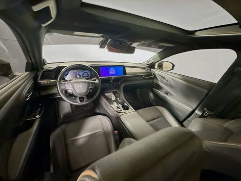 Certified 2025 Toyota Crown Signia w/ Advanced Technology Package AWD/4WD image 25