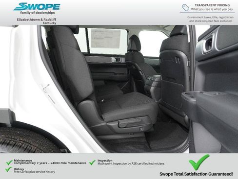 New 2026 Hyundai Santa Fe SE FWD image 9