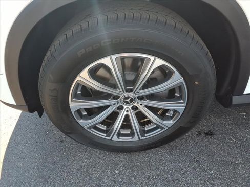 New 2026 Mercedes-Benz GLC 300 4MATIC image 10