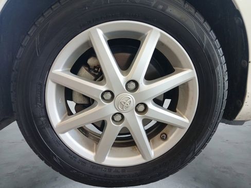 Used 2015 Toyota Prius C Four FWD image 14
