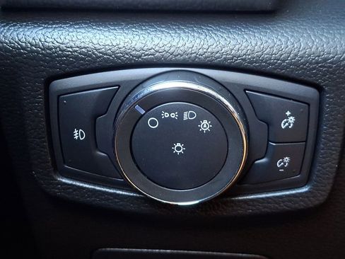 Used 2019 Ford Expedition Platinum image 24