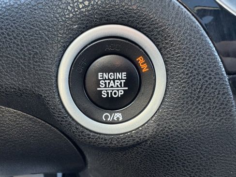 Used 2022 Chrysler 300 S RWD image 48