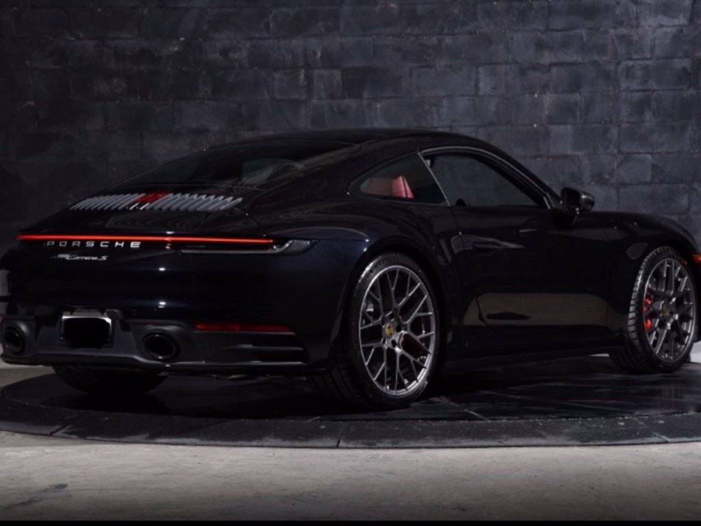 Used 2024 Porsche 911 Carrera S RWD image 4