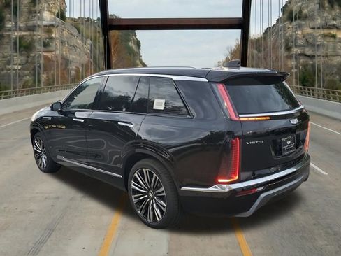 New 2026 Cadillac Vistiq Premium Luxury AWD/4WD image 8
