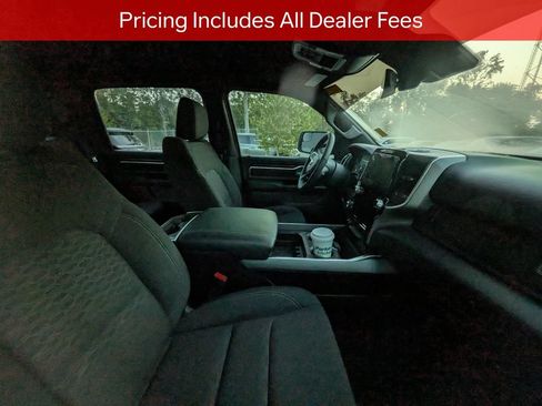 Used 2025 RAM 1500 Big Horn AWD/4WD image 9