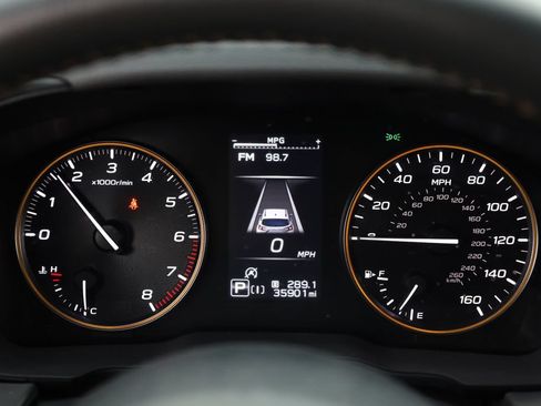 Certified 2024 Subaru Crosstrek 2.5i Wilderness w/ Crosstrek Mirror Package AWD/4WD image 11
