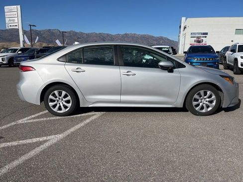 Used 2024 Toyota Corolla LE image 2