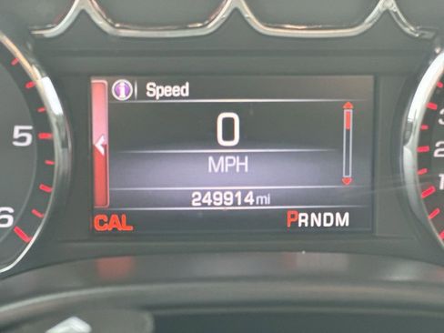 Used 2015 GMC Sierra 1500 SLT w/ SLT Crew Cab Value Package image 13