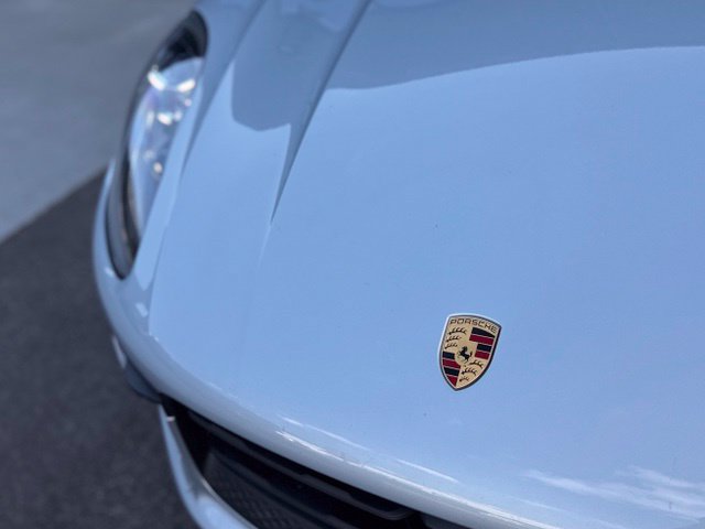 Used 2023 Porsche Macan AWD/4WD image 37