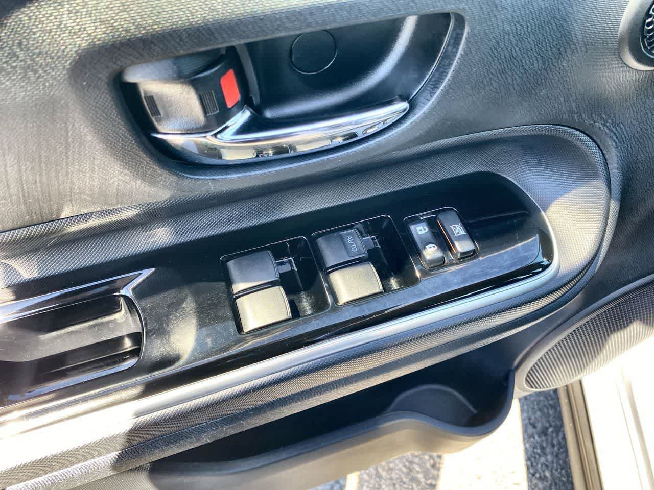 Certified 2019 Toyota Prius C FWD image 13
