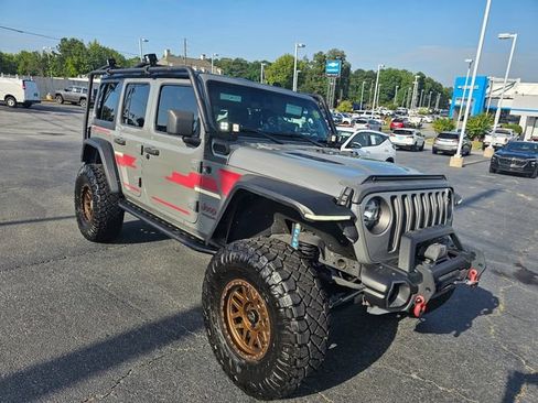 Used 2019 Jeep Wrangler Unlimited Rubicon AWD/4WD image 1