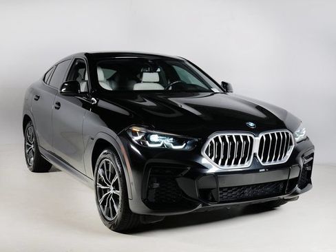 Used 2023 BMW X6 xDrive40i w/ M Sport Package AWD/4WD image 10