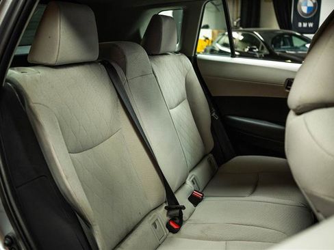 Used 2025 Toyota Corolla Cross L image 11